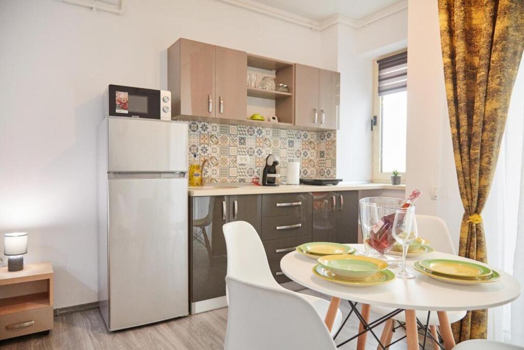 Lemon Bite Studio Stefan Building Năvodari Kültér fotó
